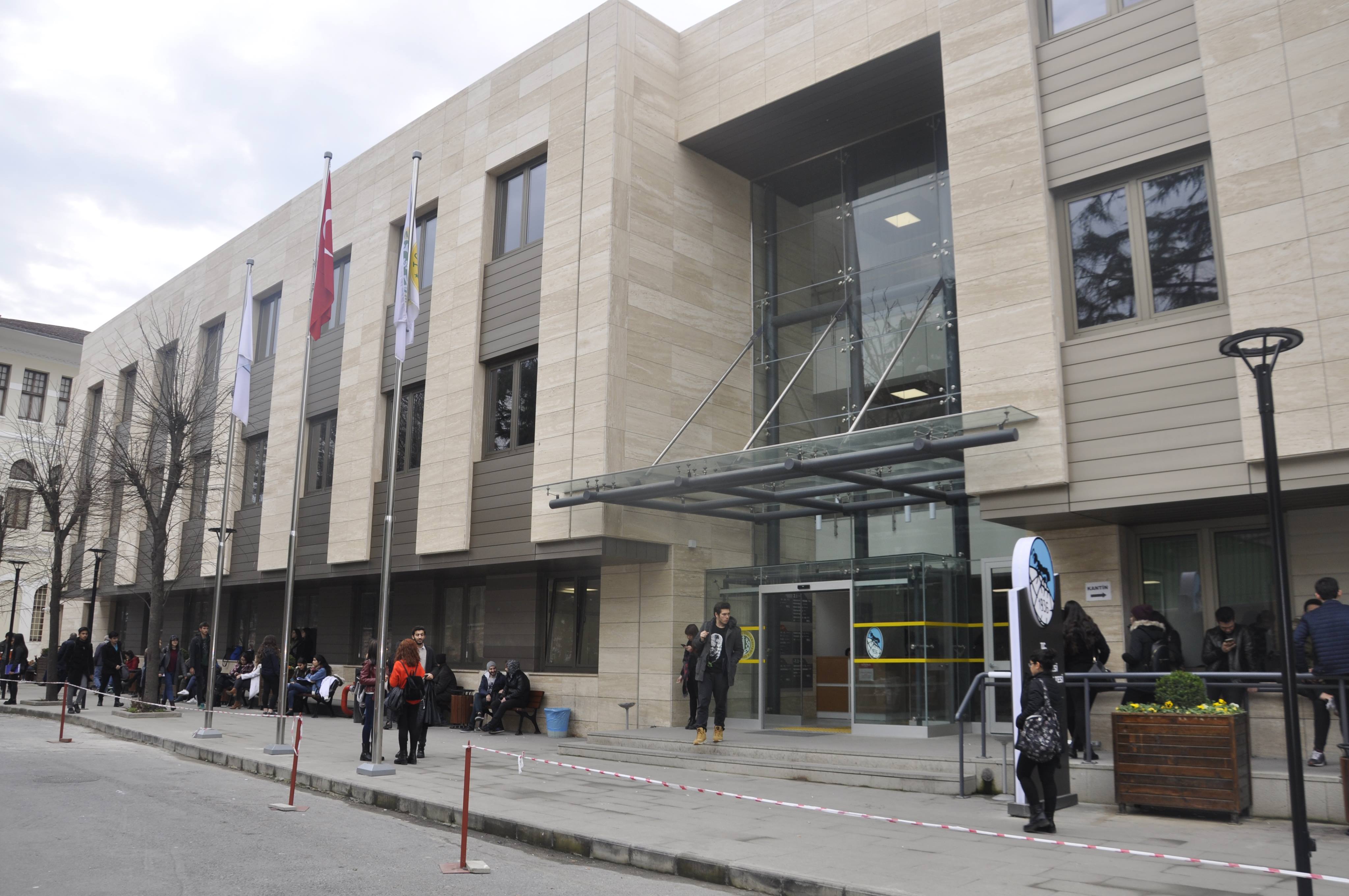 2014 İstanbul Üni̇versi̇tesi̇ Ek Hi̇zmet Bi̇nasi